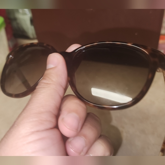 Gucci Women\'s Sunglasses - Brown